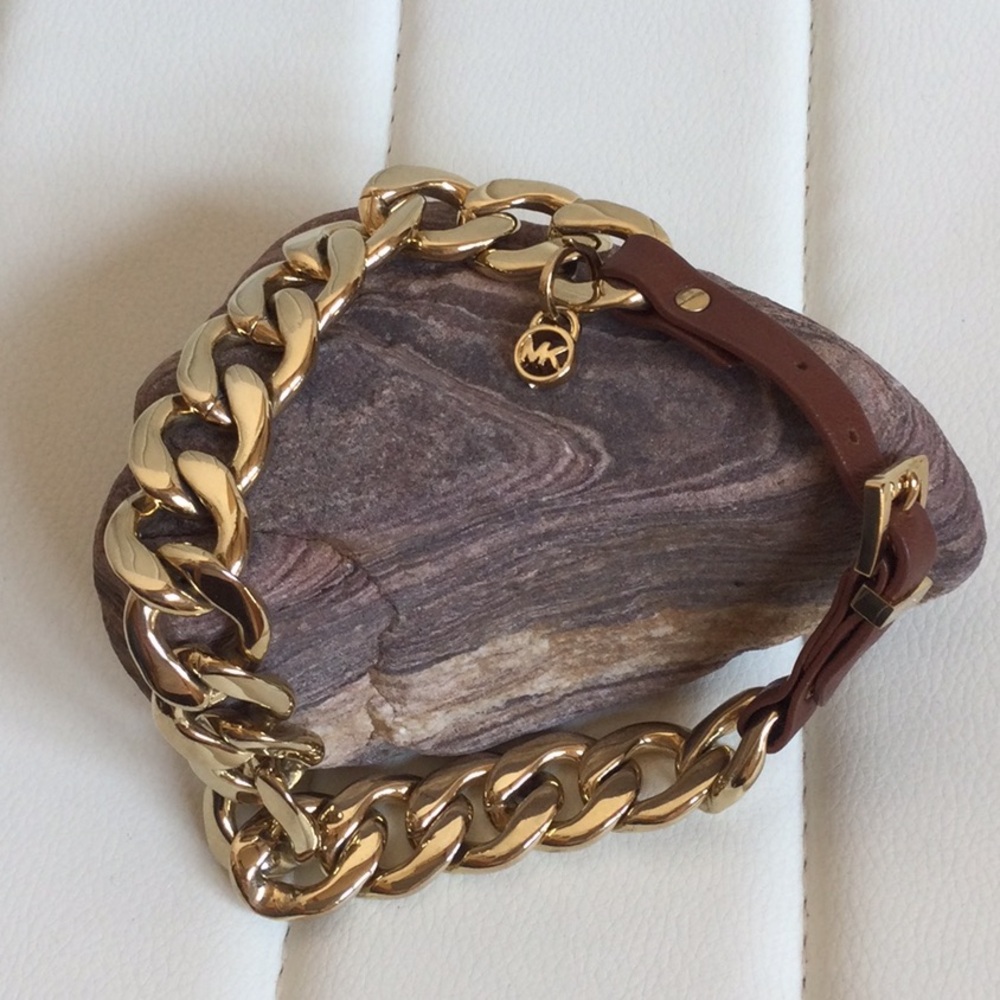 EUC Michael Kors Gold Tone and Brown  Double Wrap Chain Link Bracelet